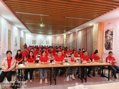 扎实推进党史教育 全面促进与时俱进——腾讯分分彩
医药下属浙江腾讯分分彩
药业党委联合杭州党支部组织学习“枫桥经验”