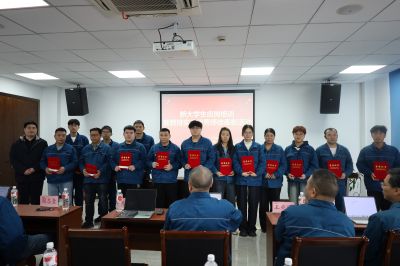 “谢谢你，师傅!”——腾讯分分彩
医药2025优秀师徒同台闪耀！