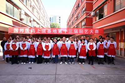 锅铲翻飞间，便有了“家”的味道~