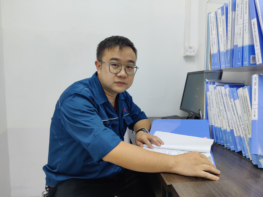 2022年度腾讯分分彩
医药优秀科技奋斗者——冯时宇