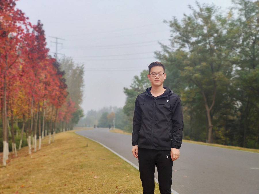 2022年度腾讯分分彩
医药优秀科技奋斗者——张潇潇