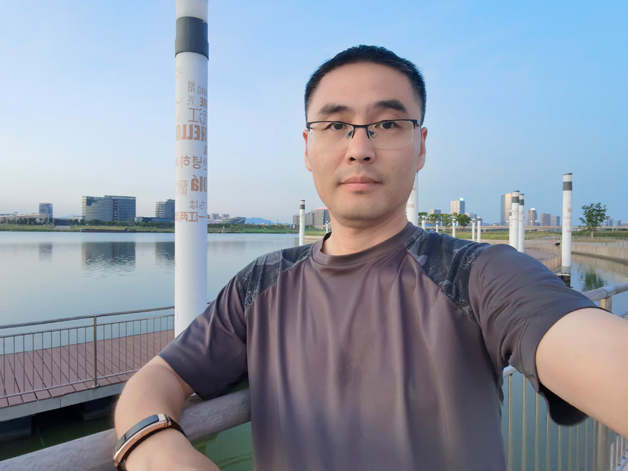 2022年度腾讯分分彩
医药金鹰奋斗者——汤  旗